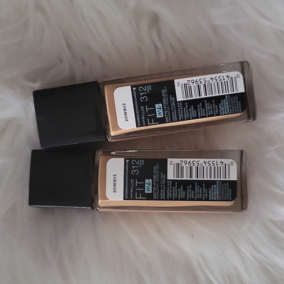 Maybelline Fit Me (2)Matte poreless 312 - Picture 3 of 3